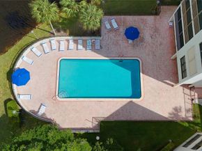 2311 S Cypress Bend Dr 319, Pompano Beach FL 33069