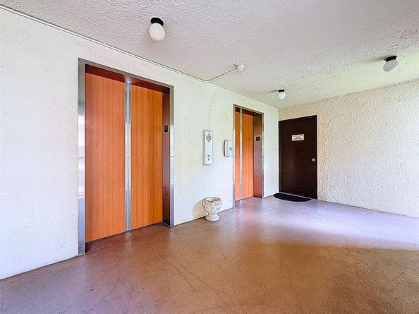 2311 S Cypress Bend Dr 319, Pompano Beach FL 33069