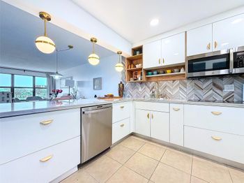 2311 S Cypress Bend Dr