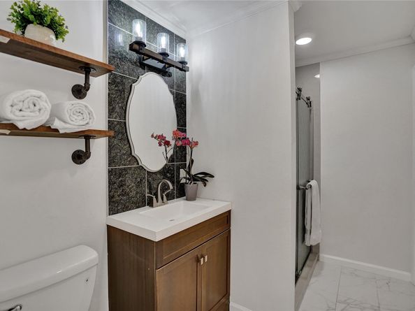 2363 SE 15th St, Pompano Beach FL 33062