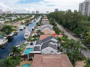 2363 SE 15th St, Pompano Beach FL 33062