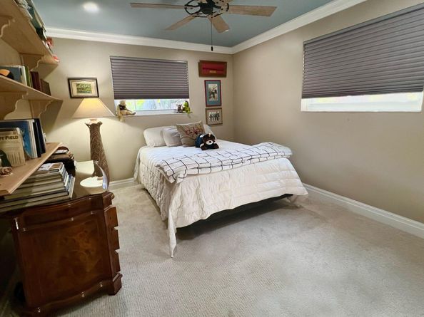 4000 NE 16th Avenue, Oakland Park FL 33334