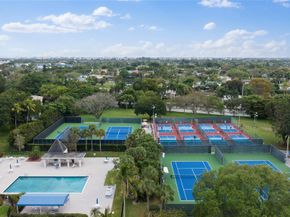 2710 Nassau Bnd B1, Coconut Creek FL 33066