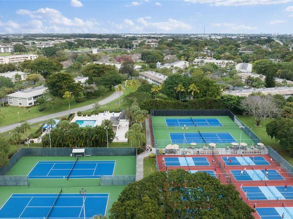 2710 Nassau Bnd B1, Coconut Creek FL 33066