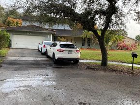 19421 NW 18th Ct, Miami Gardens FL 33056