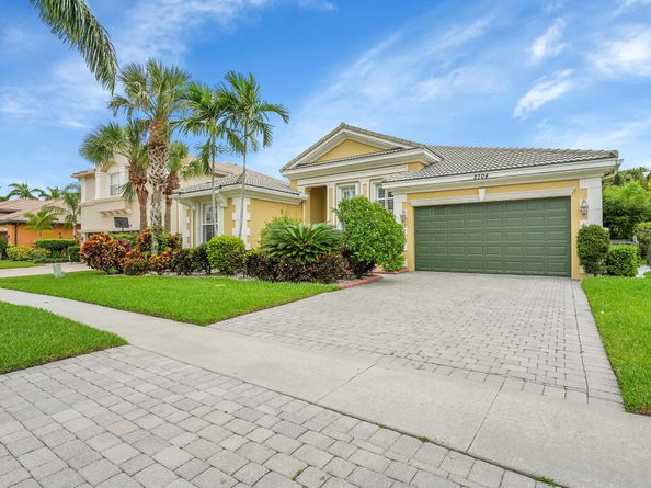2704 Cooper Way, Wellington FL 33414