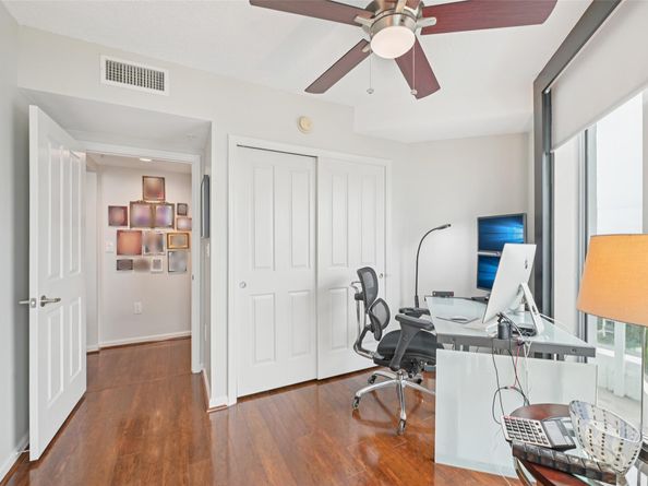 401 SW 4 Ave 1204, Fort Lauderdale FL 33315