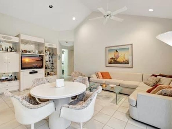 11917 Fountainside Cir, Boynton Beach FL 33437