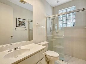 11917 Fountainside Cir, Boynton Beach FL 33437