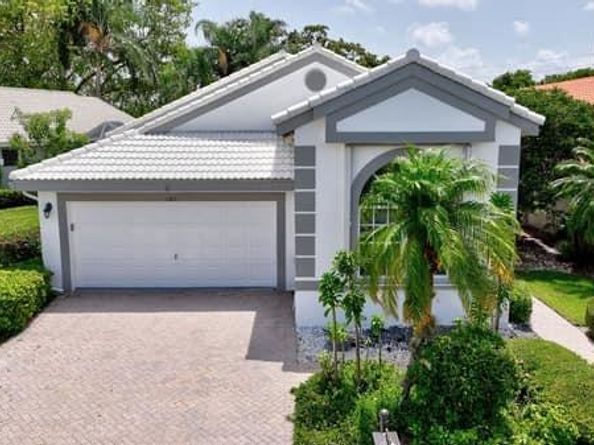 11917 Fountainside Cir, Boynton Beach FL 33437