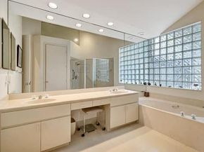 11917 Fountainside Cir, Boynton Beach FL 33437