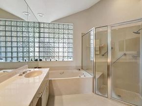 11917 Fountainside Cir, Boynton Beach FL 33437