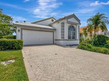 11917 Fountainside Cir