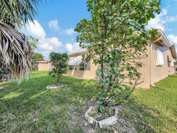 4741 NW 13th Avenue, Deerfield Beach FL 33064