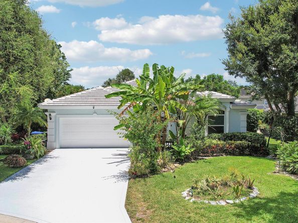496 Peacock Lane N, Jupiter FL 33458