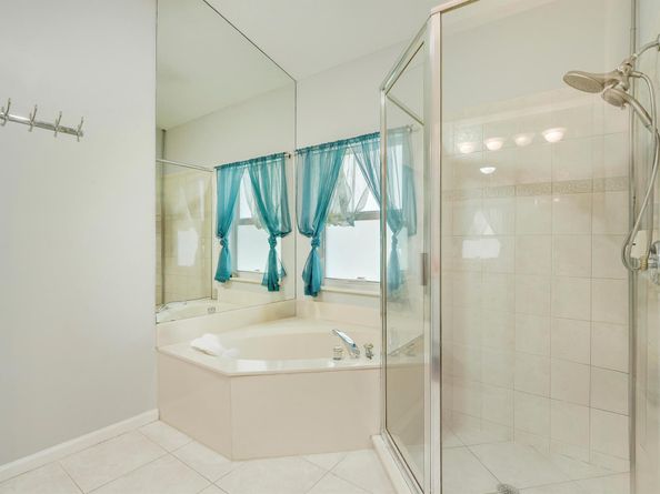 496 Peacock Lane N, Jupiter FL 33458