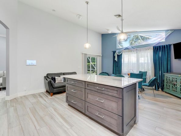 496 Peacock Lane N, Jupiter FL 33458