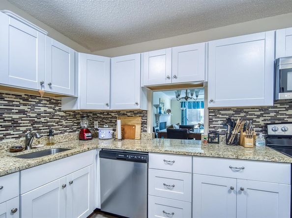 1516 S Lakeside Drive 205, Lake Worth Beach FL 33460