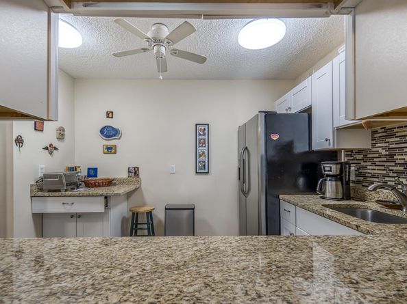 1516 S Lakeside Drive 205, Lake Worth Beach FL 33460