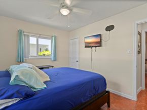 5709 NW 81 Ave, Tamarac FL 33321