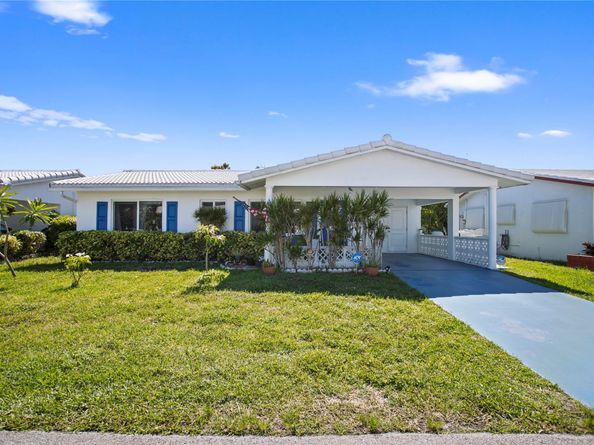 5709 NW 81 Ave, Tamarac FL 33321