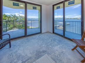 896 N Federal Highway 324, Lantana FL 33462