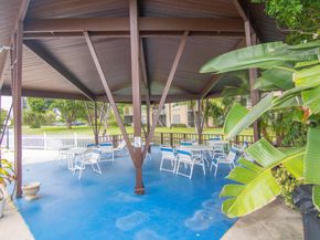 896 N Federal Highway 324, Lantana FL 33462