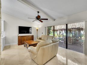 1581 NW 100th Way, Plantation FL 33322