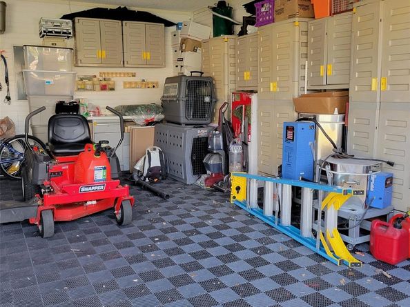 1581 NW 100th Way, Plantation FL 33322