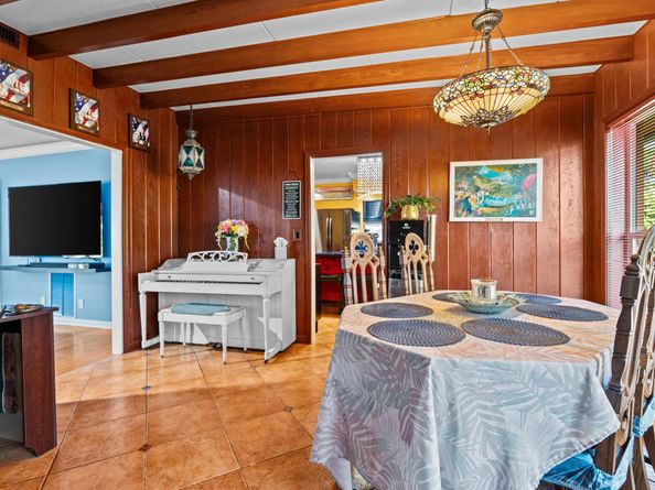 1802 Lake Osborne Drive, Lake Worth Beach FL 33461