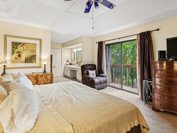 7 Atrium Circle D, Atlantis FL 33462