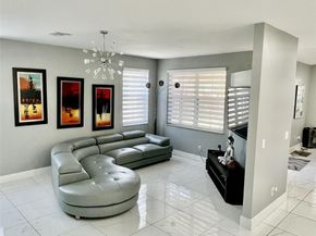 1960 NW 188th Ave, Pembroke Pines FL 33029