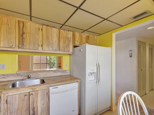 3301 NW 47th Terrace 410, Lauderdale Lakes FL 33319