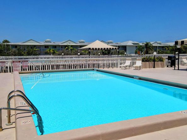 801 Lake Shore Drive 405, Lake Park FL 33403