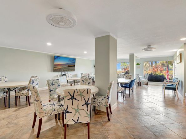 801 Lake Shore Drive 405, Lake Park FL 33403