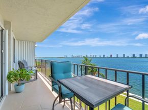 801 Lake Shore Drive 405, Lake Park FL 33403