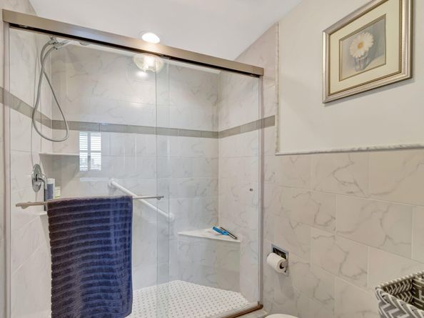 801 Lake Shore Drive 405, Lake Park FL 33403