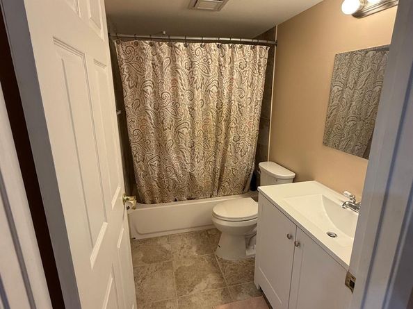1300 SW 130th Ave F412, Pembroke Pines FL 33027