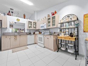 6132 Floral Lakes Drive, Delray Beach FL 33484