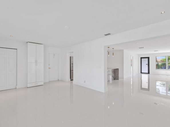 3349 El Vedado Ct, West Palm Beach FL 33405