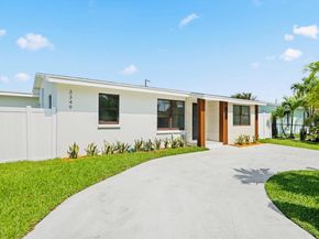3349 El Vedado Ct, West Palm Beach FL 33405