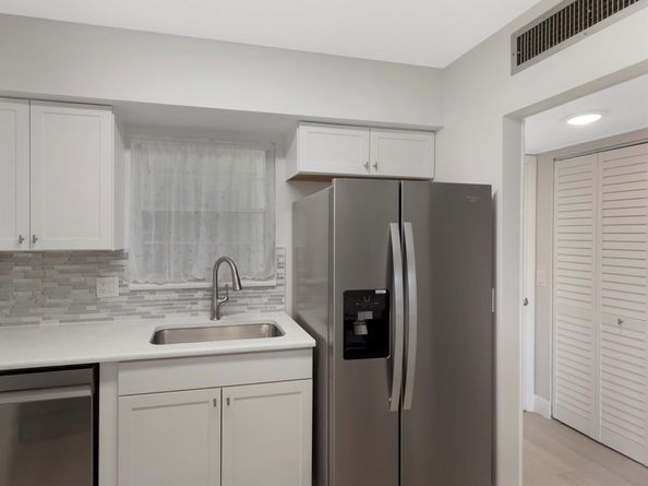 12003 Poinciana Boulevard 103, Royal Palm Beach FL 33411