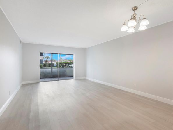 12003 Poinciana Boulevard 103, Royal Palm Beach FL 33411