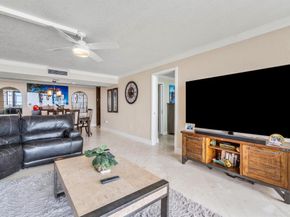 5600 N Flagler Drive 1209, West Palm Beach FL 33407