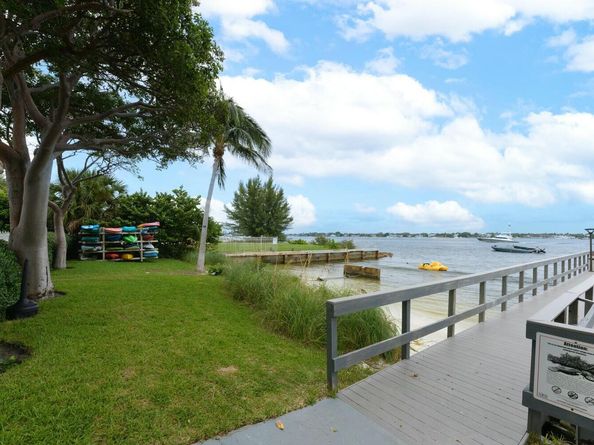 5600 N Flagler Drive 1209, West Palm Beach FL 33407