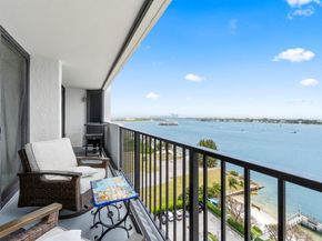 5600 N Flagler Drive 1209, West Palm Beach FL 33407