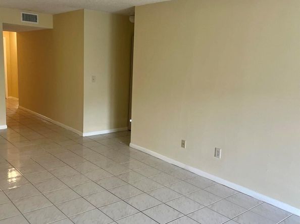 3529 Englewood Drive 313, Lake Worth FL 33467