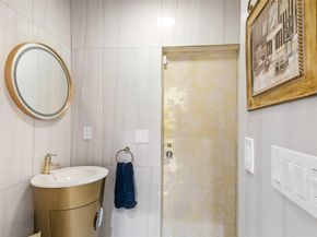 5200 Woodlands Bl, Tamarac FL 33319