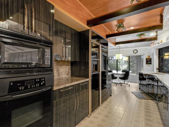 5200 Woodlands Bl, Tamarac FL 33319