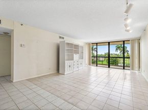 1900 Consulate Place 205, West Palm Beach FL 33401
